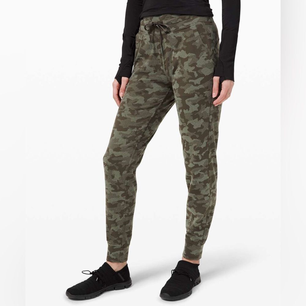 Lululemon Sz 8 Ready to Rulu Jogger 29" Heritage Camo Dark Olive Green Twill